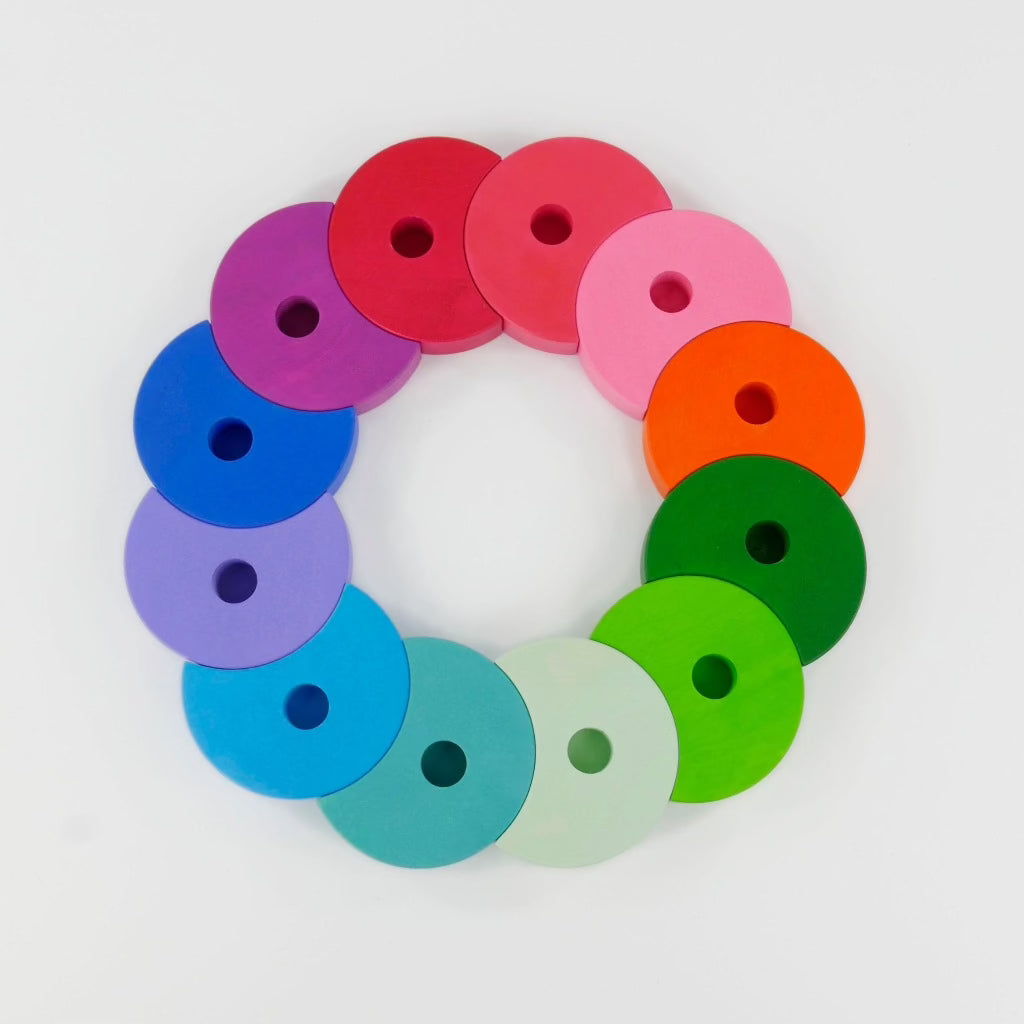 Bajo Natural/Colored  Celebration Ring