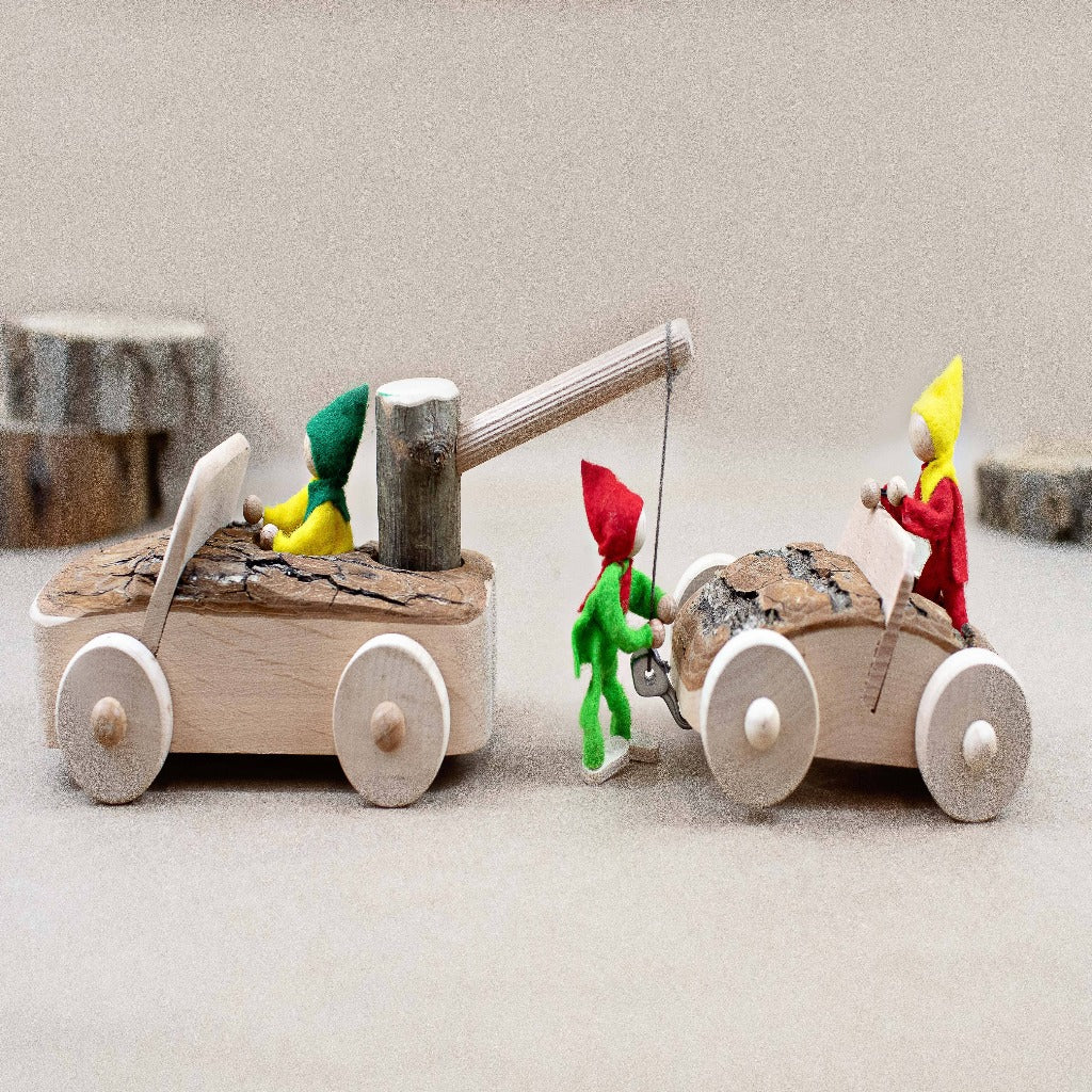 Magic Wood Tow Truck with Sports Car set