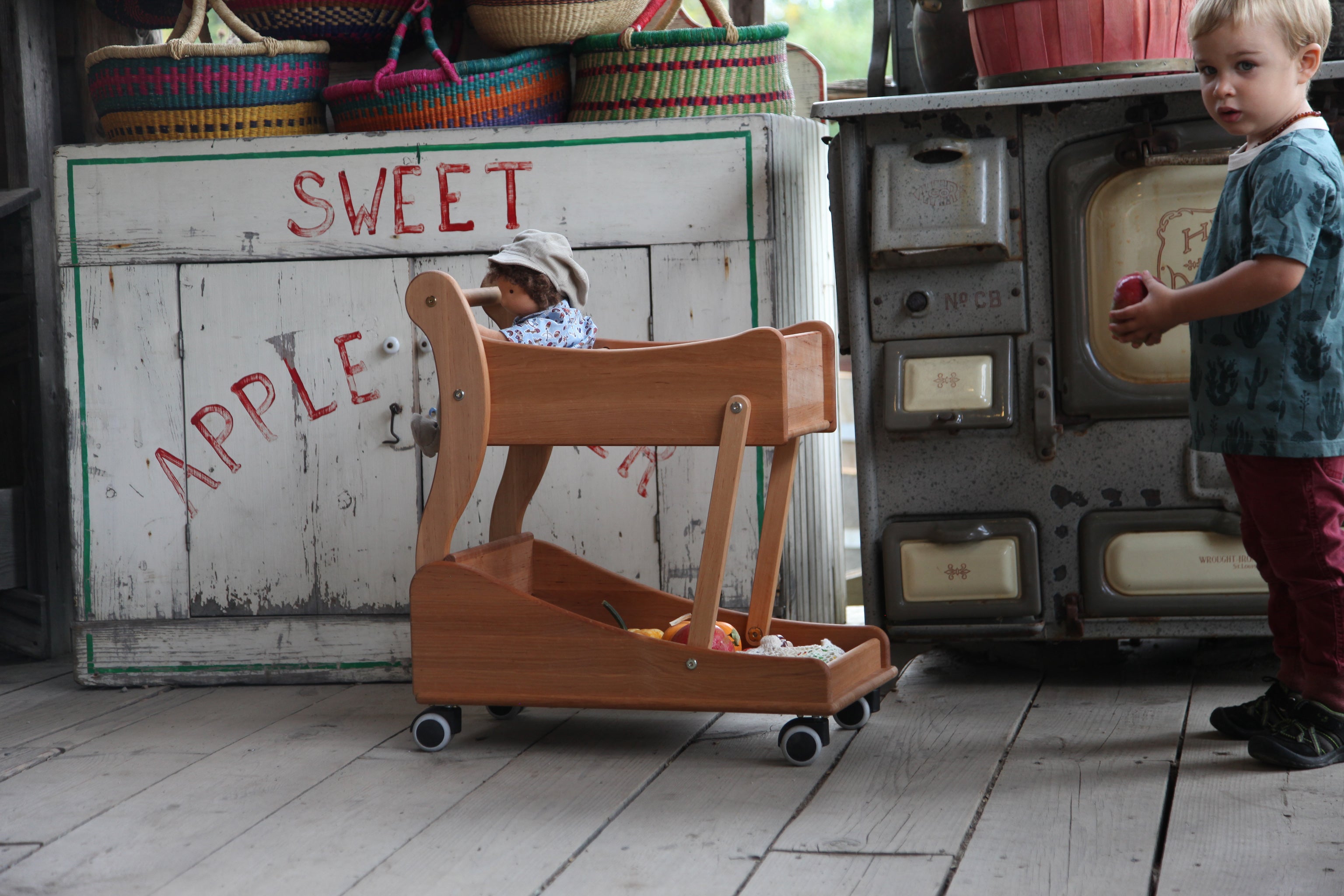 Nova Natural Toys & Crafts World of natural toys, crafts and unique