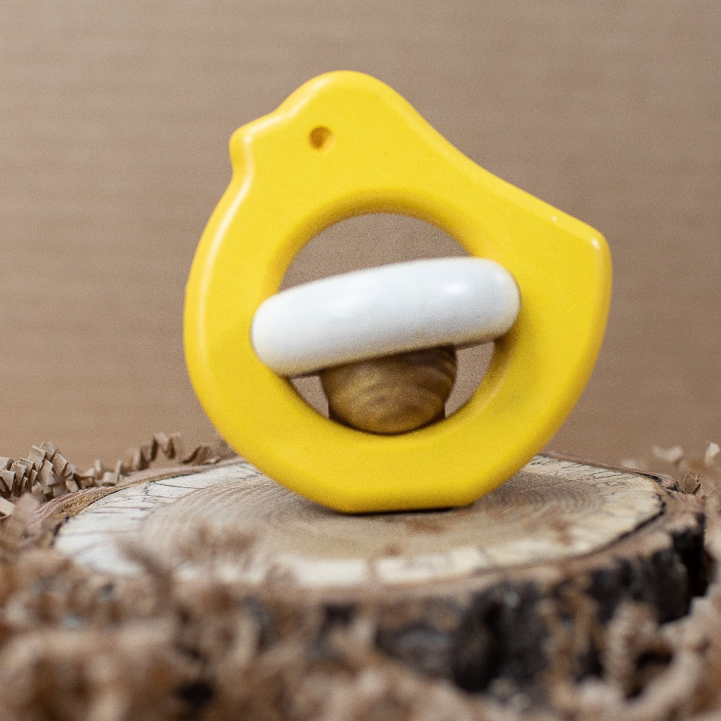 Bird rattle with wooden ball